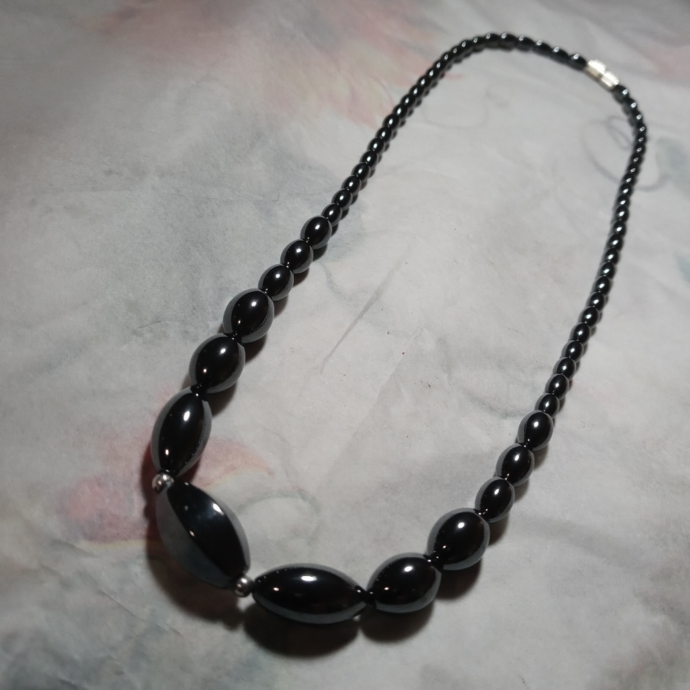Necklace - Picture 3 of 4